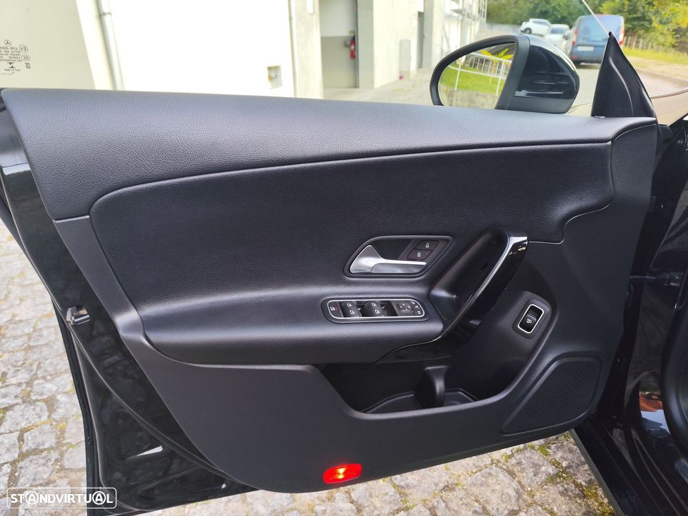 Mercedes-Benz CLA 180 - 23