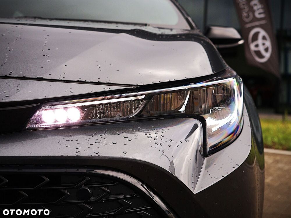 Toyota Corolla 1.8 Hybrid Comfort - 9