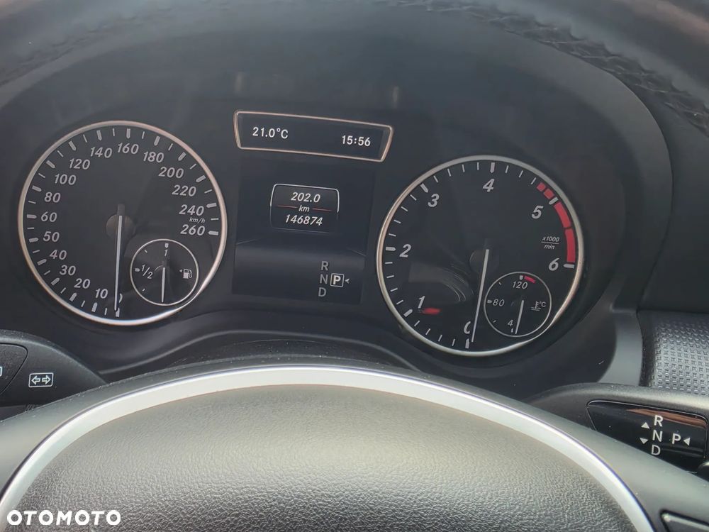 Mercedes-Benz Klasa A 180 d 7G-DCT AMG Line - 9
