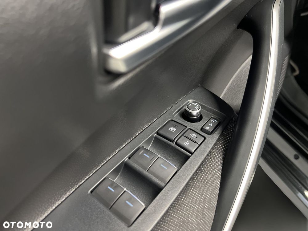 Toyota Corolla 1.8 Hybrid Style - 18
