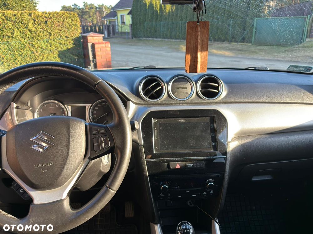 Suzuki Vitara 1.6 Comfort 2WD - 5