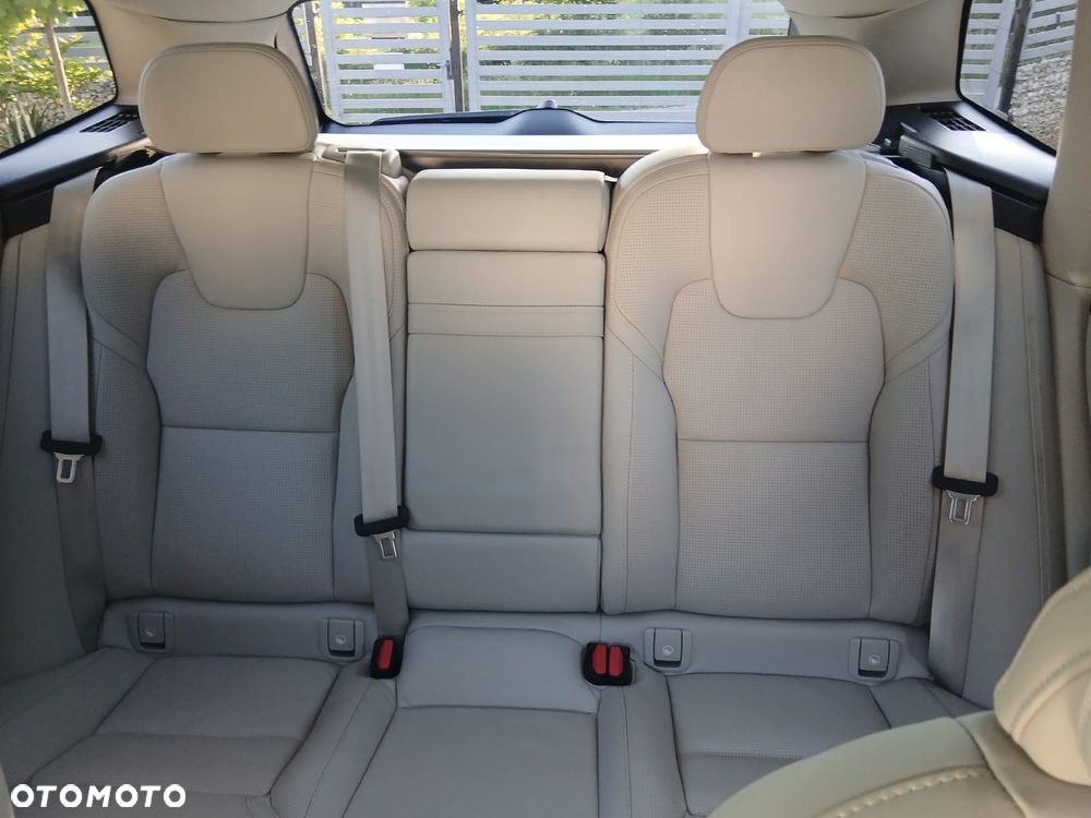 Volvo XC 60 T5 AWD Inscription - 11