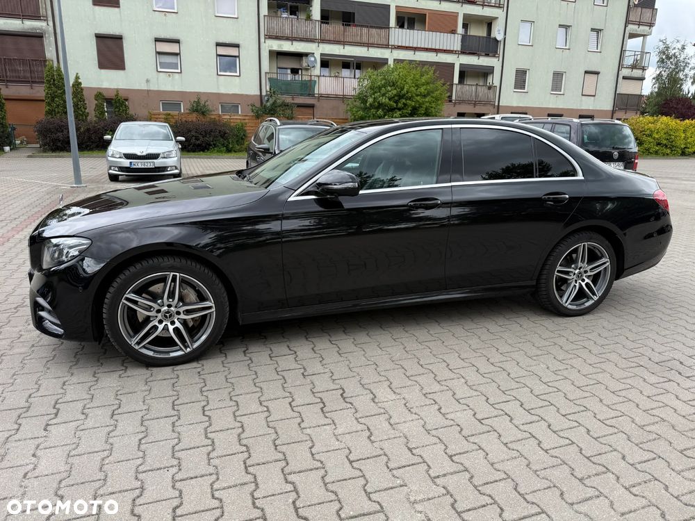 Mercedes-Benz Klasa E 220 d 4-Matic 9G-TRONIC - 10