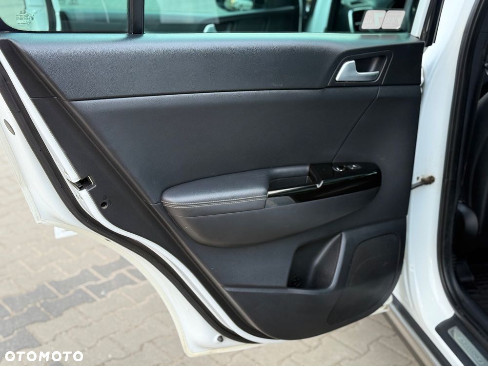 Kia Sportage 1.6 T-GDI GT Line 4WD DCT - 34