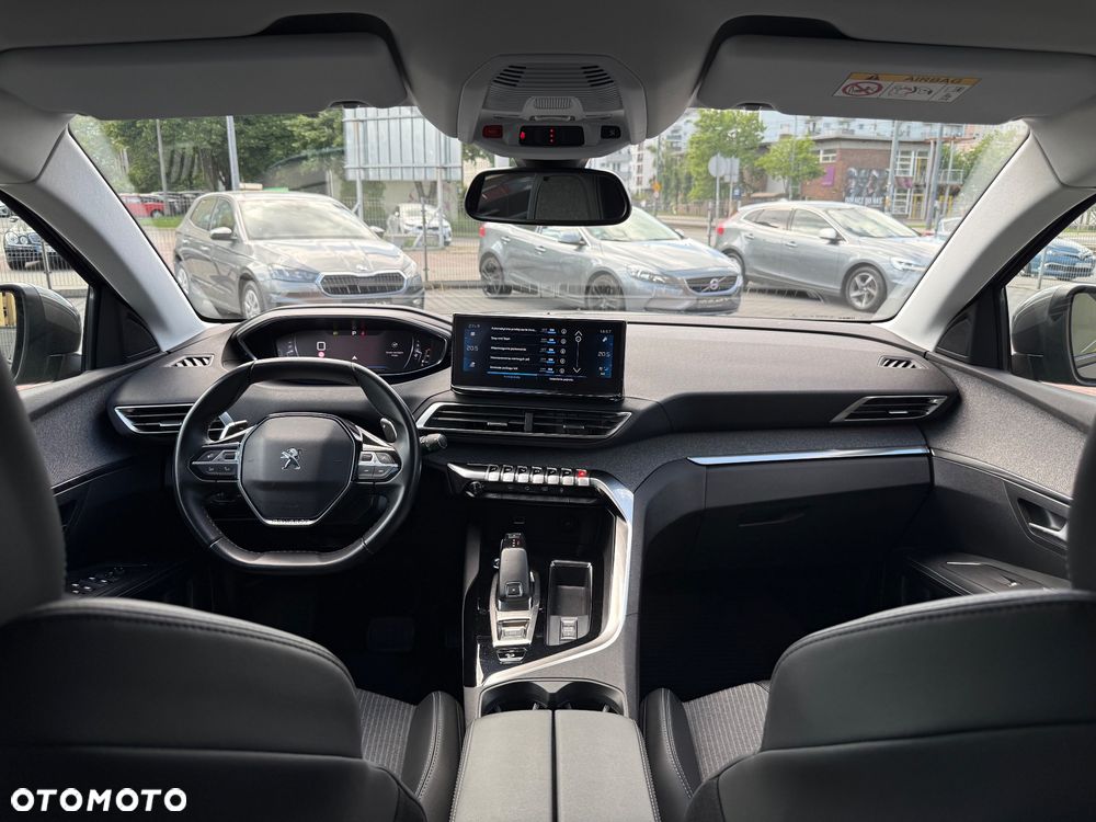 Peugeot 3008 1.5 BlueHDi Allure Pack S&S EAT8 - 17