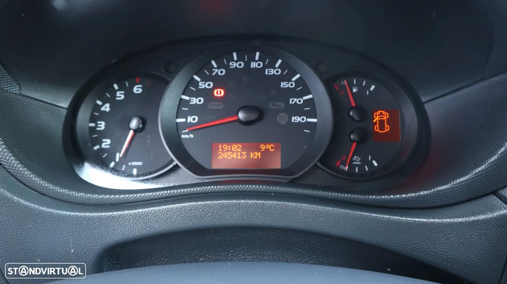 Renault Master 2.3 dci L2H2 110 - 14