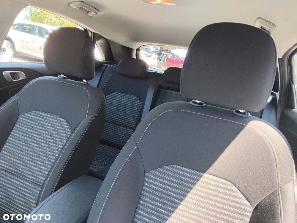 Kia Ceed 1.5 T-GDI M - 21