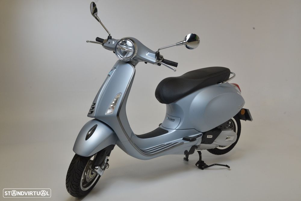Vespa Primavera - 1