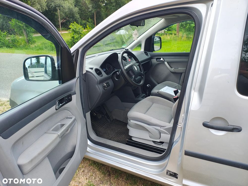 Volkswagen Caddy Life - 8