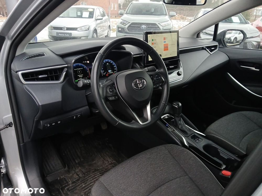 Toyota Corolla 1.8 Hybrid Comfort - 17