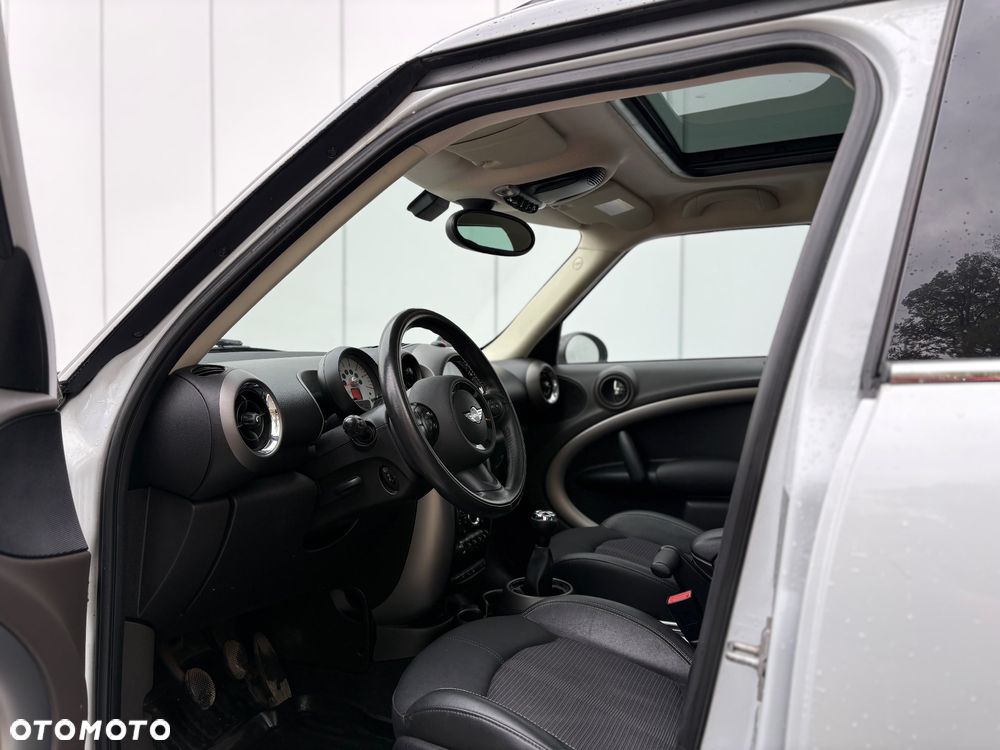 MINI Countryman Cooper D All4 - 16