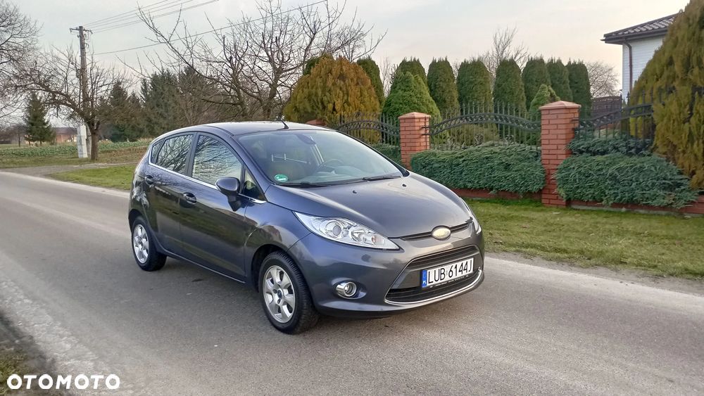 Ford Fiesta 1.25 Champions Edition - 2