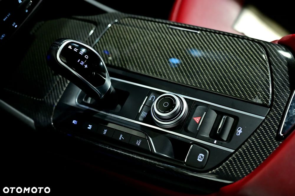 Maserati Levante S - 24