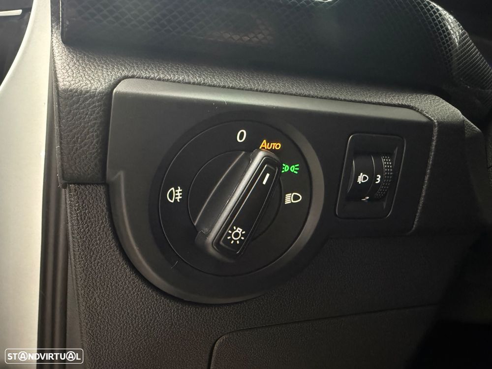 VW T-Cross 1.0 TSI Life - 26