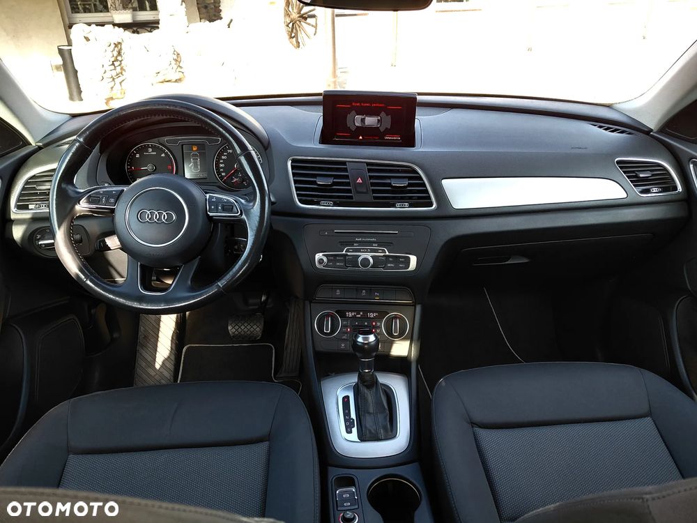 Audi Q3 2.0 TDI Sport S tronic - 22