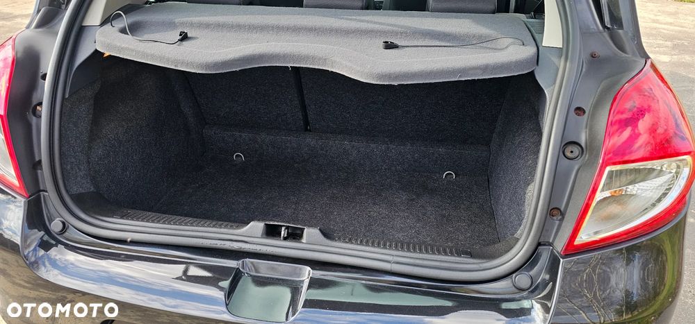 Renault Clio 1.2 16V 75 Dynamique - 23