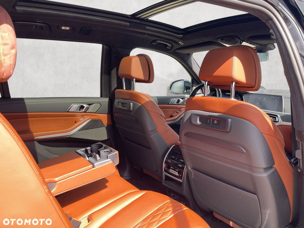 BMW X7 xDrive40d mHEV sport - 27