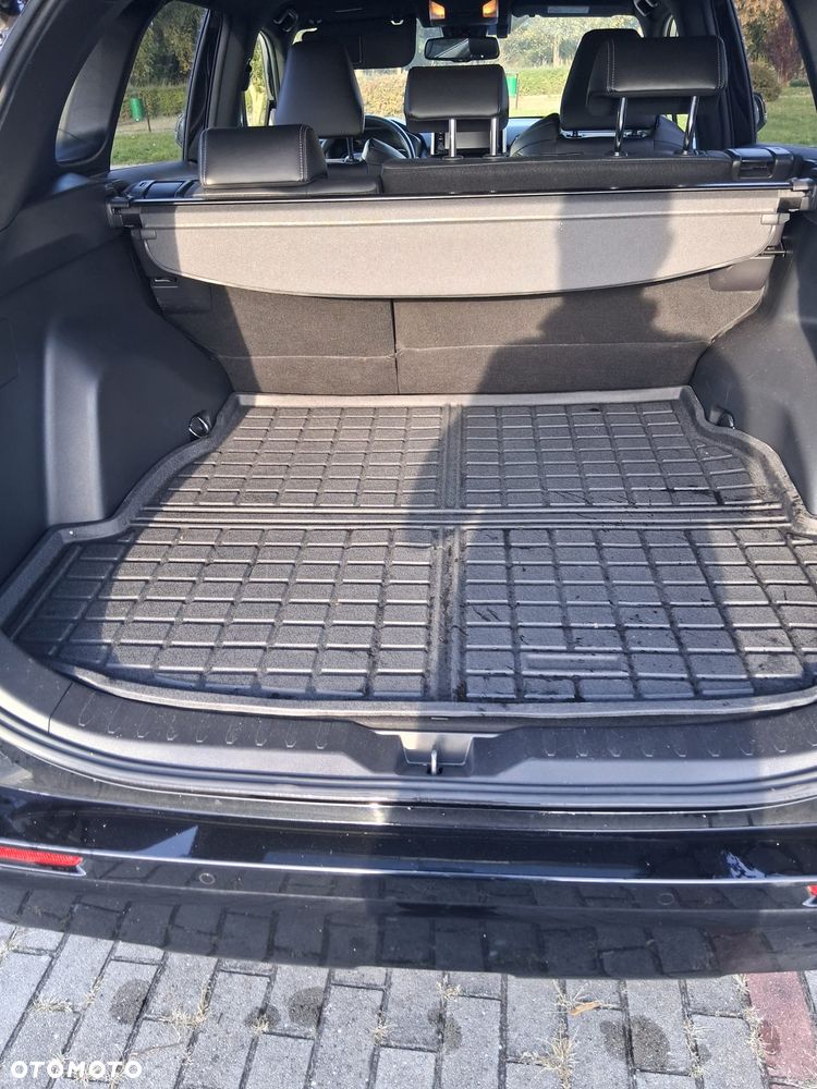 Toyota RAV4 2.5 Hybrid Black Edition by JBL 4x2 - 12
