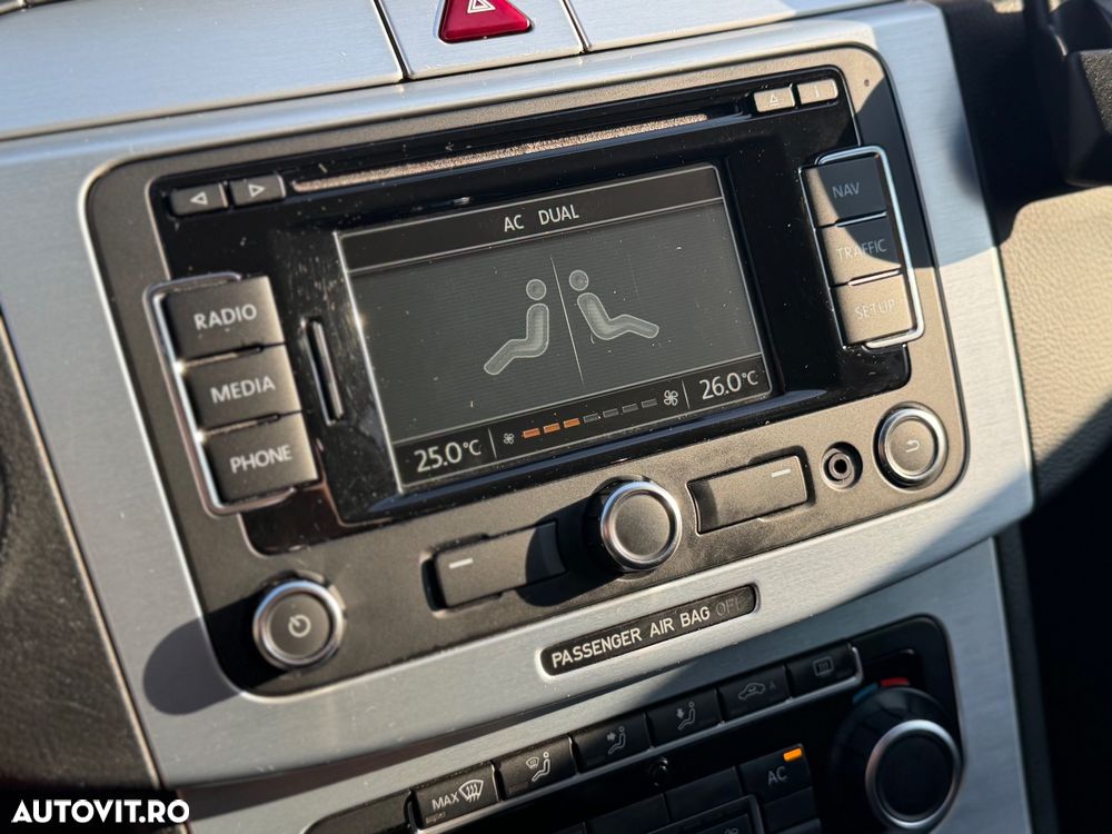 Volkswagen Passat CC 1.8 TSI Exclusive - 30