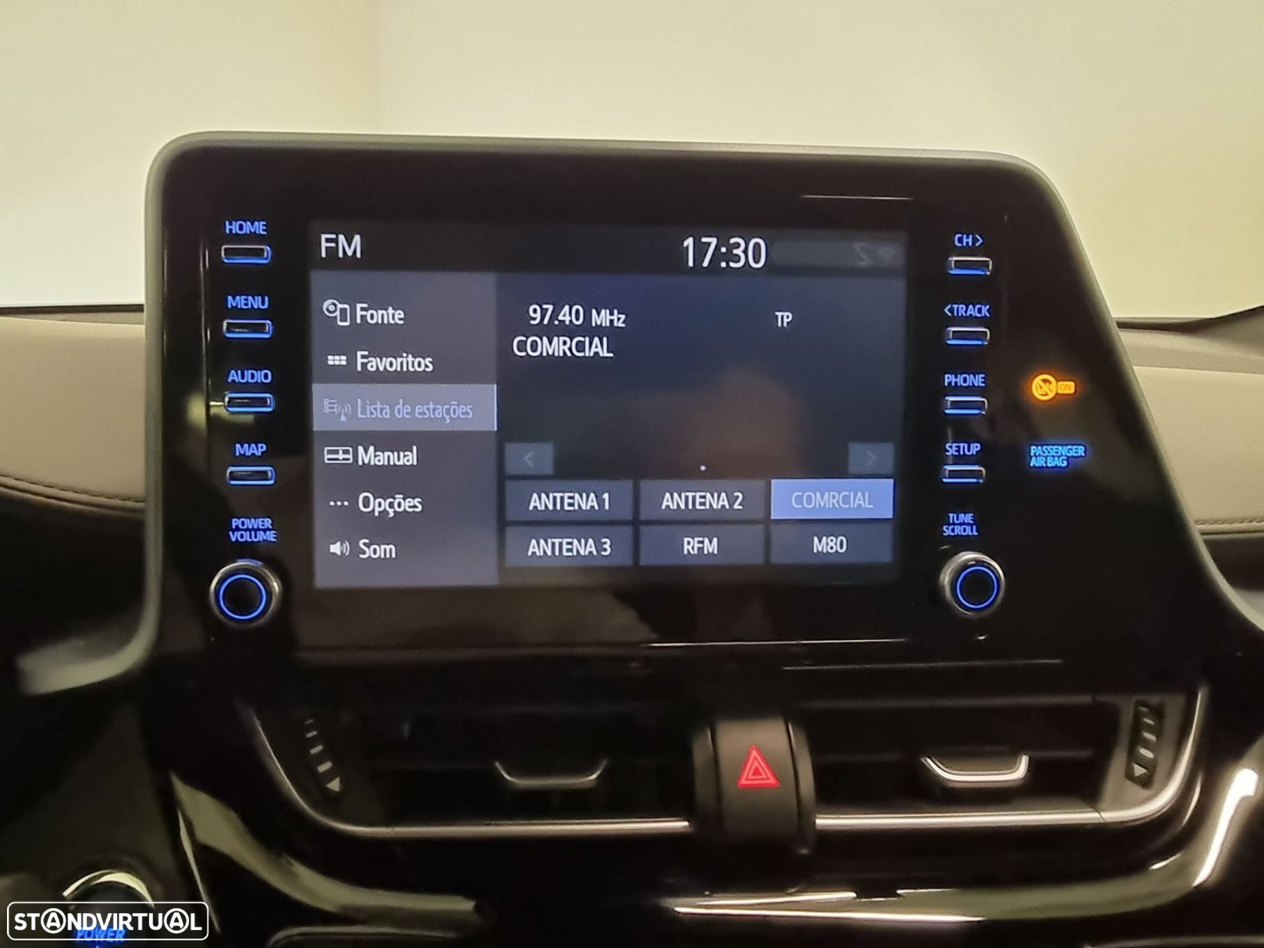 Toyota C-HR - 14