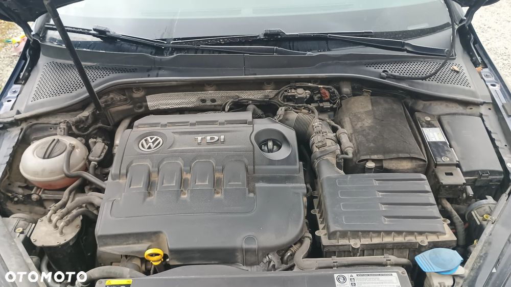 Volkswagen Golf - 9
