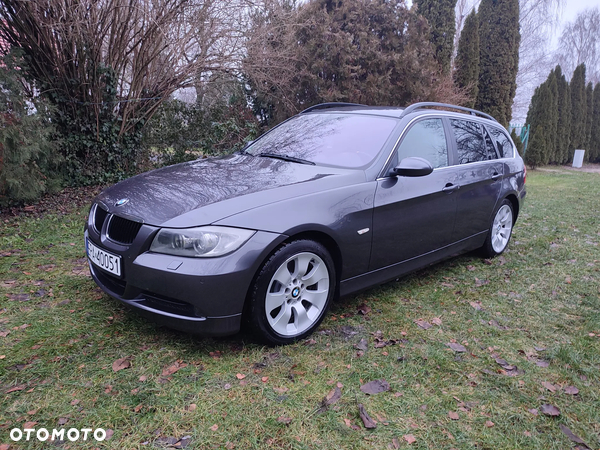 BMW Seria 3 325d DPF Touring