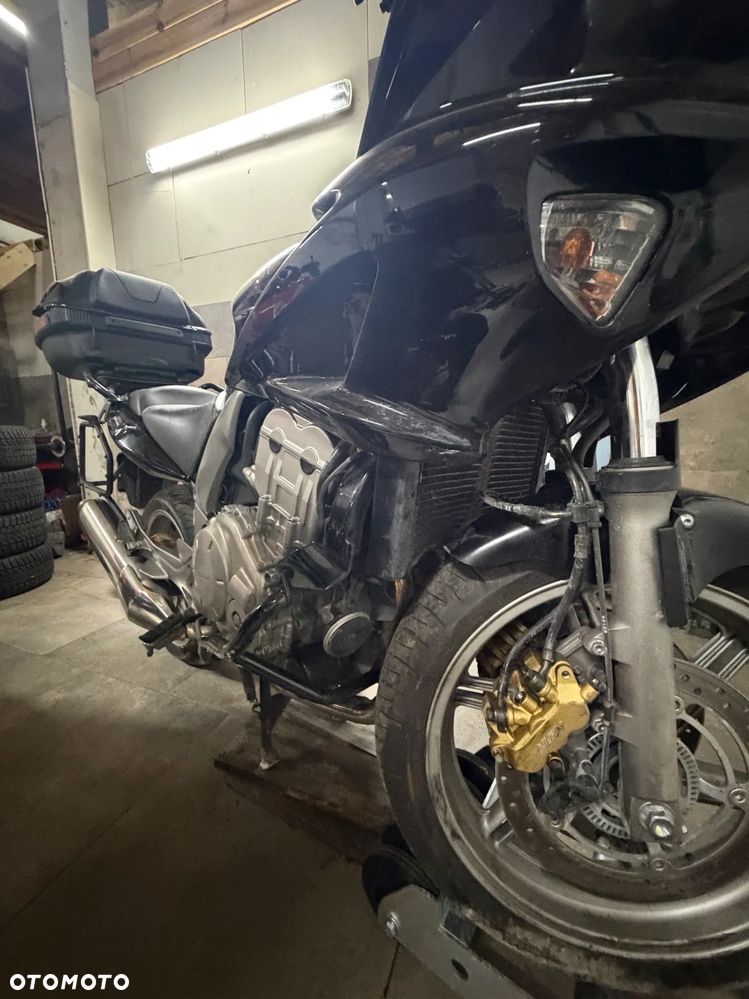 Honda CBF - 6