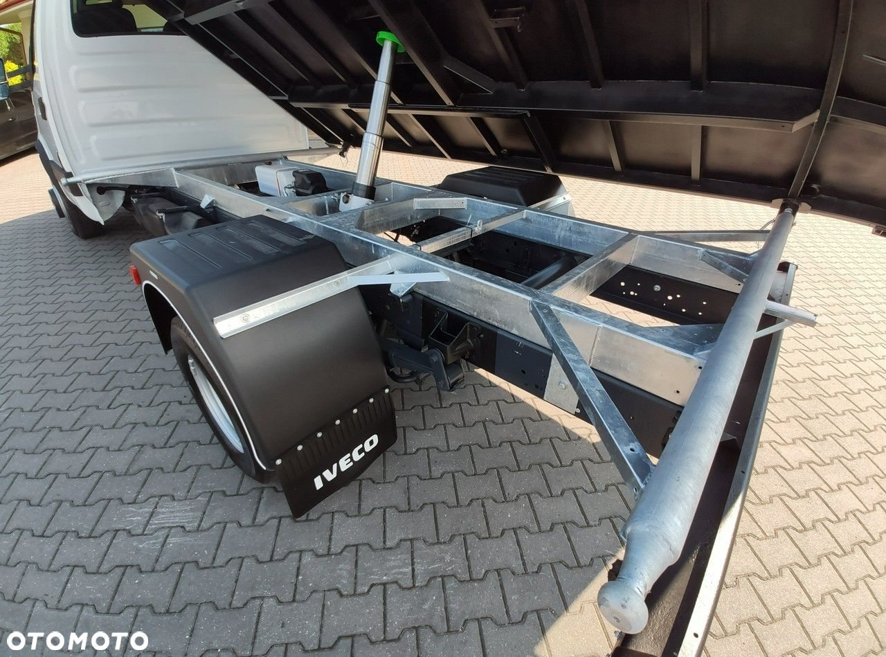 Iveco Daily 70C18 V H - 19
