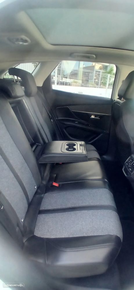 Peugeot 3008 - 27