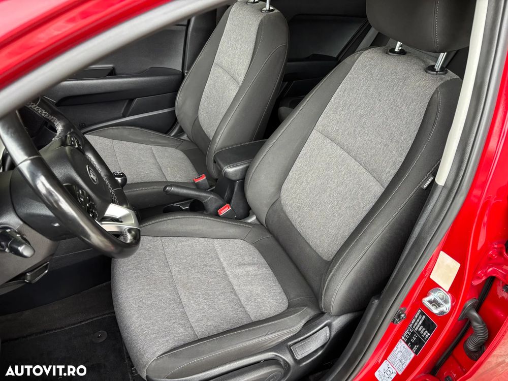 Kia Stonic 1.2 MPI 5MT Trend - 29