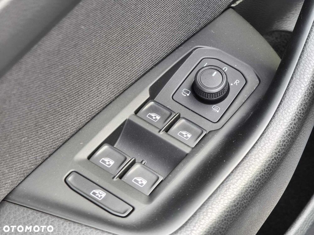 Volkswagen Passat 2.0 TDI EVO Business DSG - 21