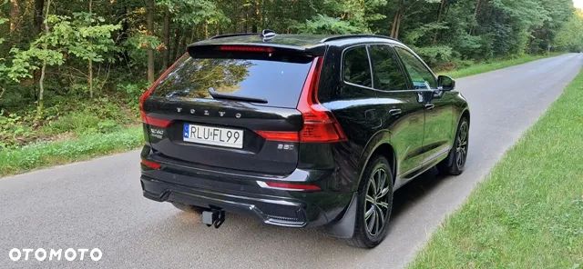 Volvo XC 60 B5 B AWD Plus Dark - 6