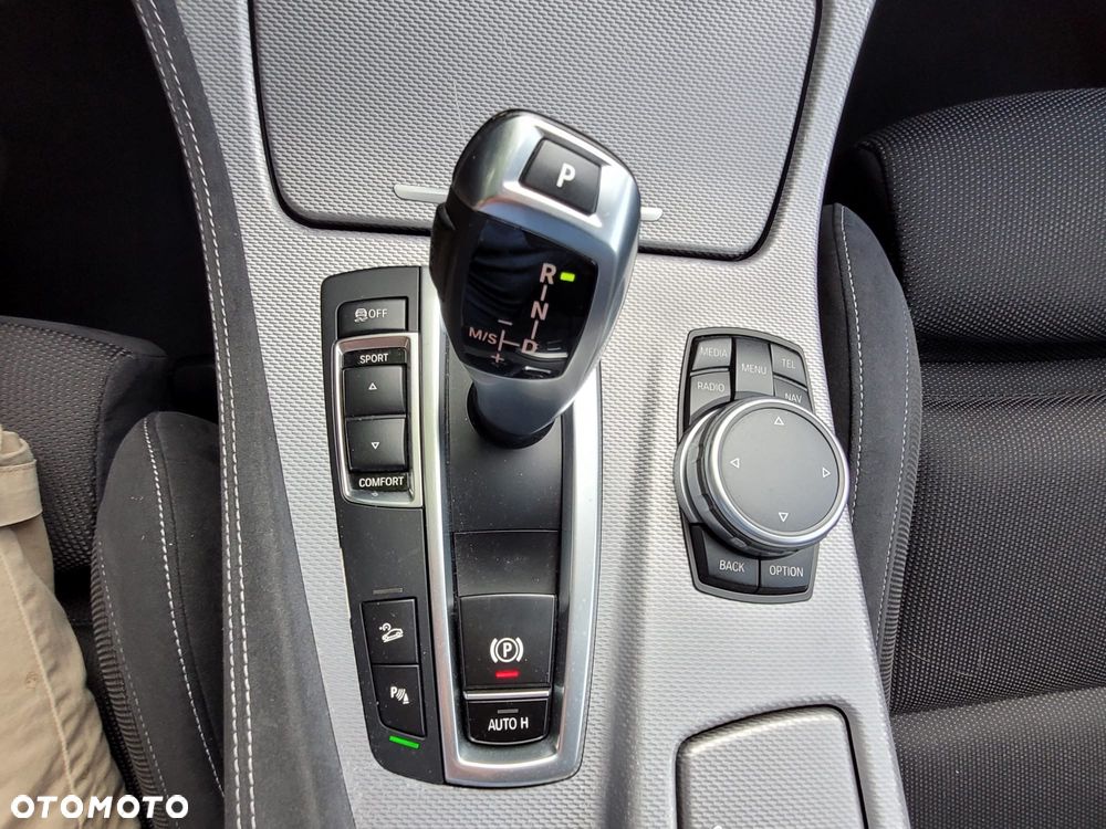 BMW Seria 5 520d xDrive M Sport sport - 8