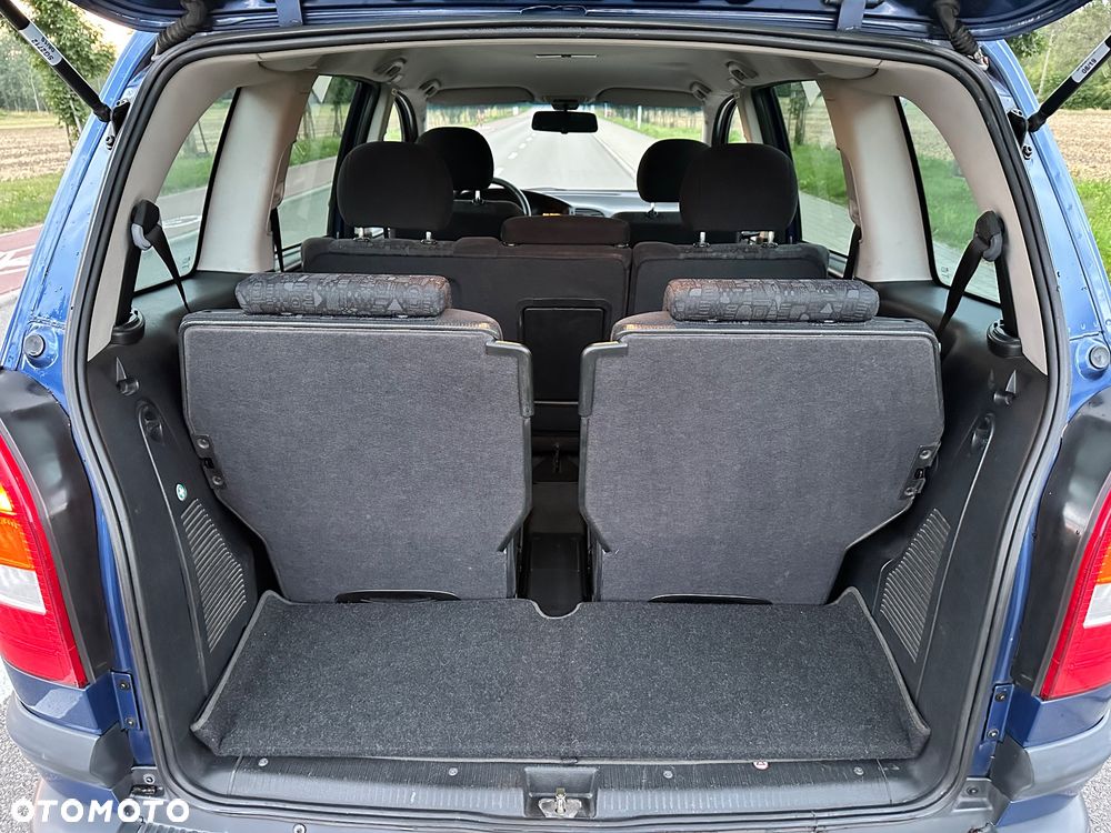Opel Zafira 1.8 16V Elegance - 32