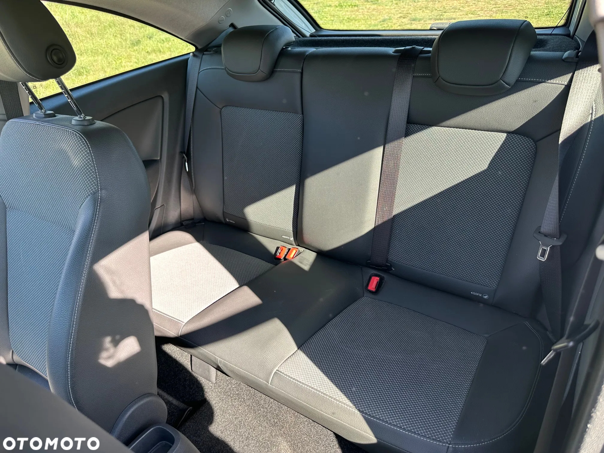 Opel Corsa 1.4 16V Limited Edition - 17