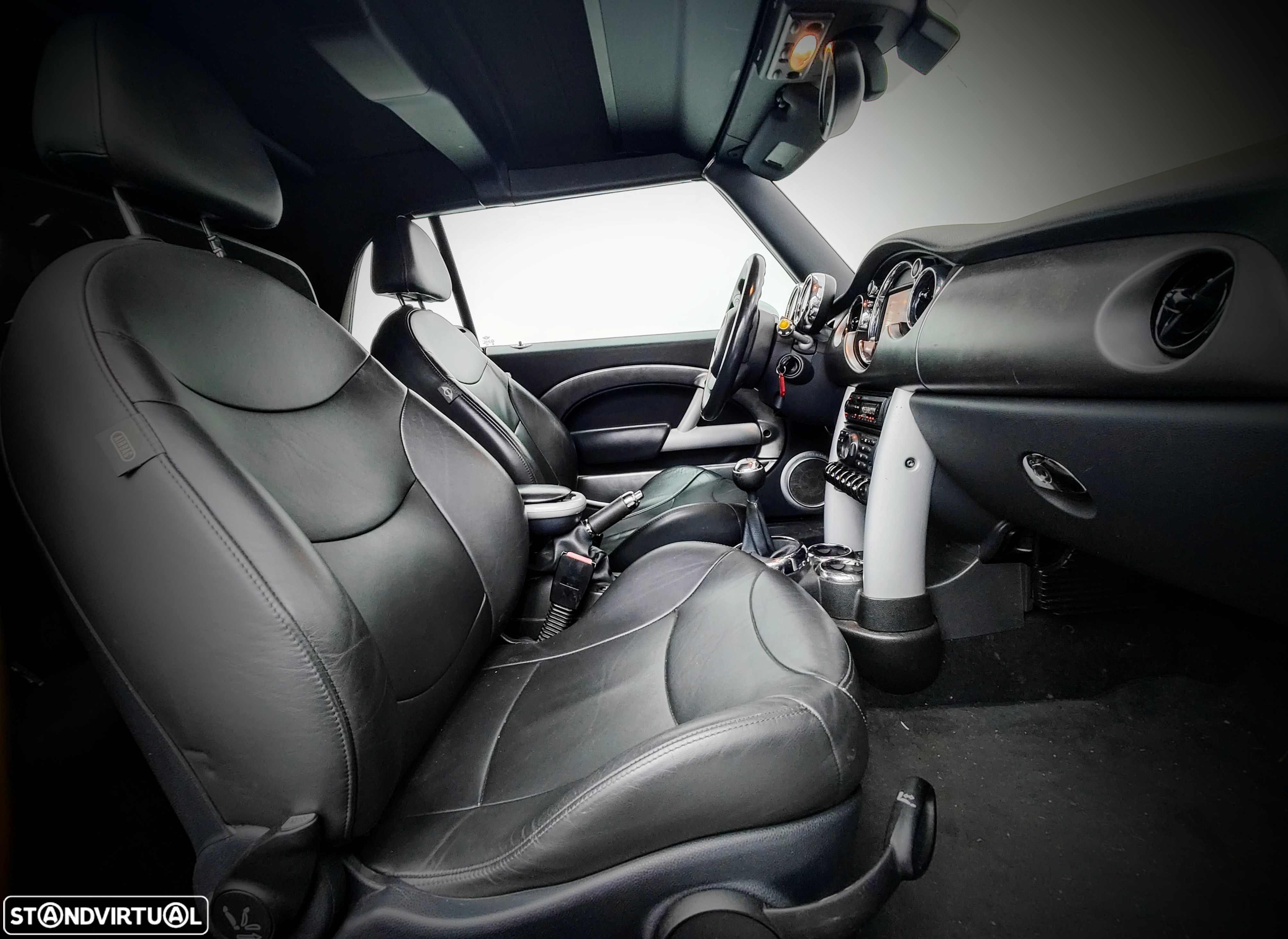 MINI Cabrio Cooper S - 8