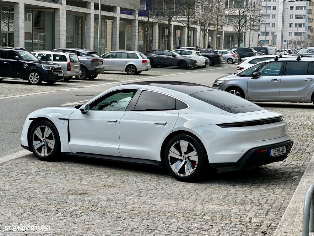 Porsche Taycan 4S Bateria Performance Plus - 19