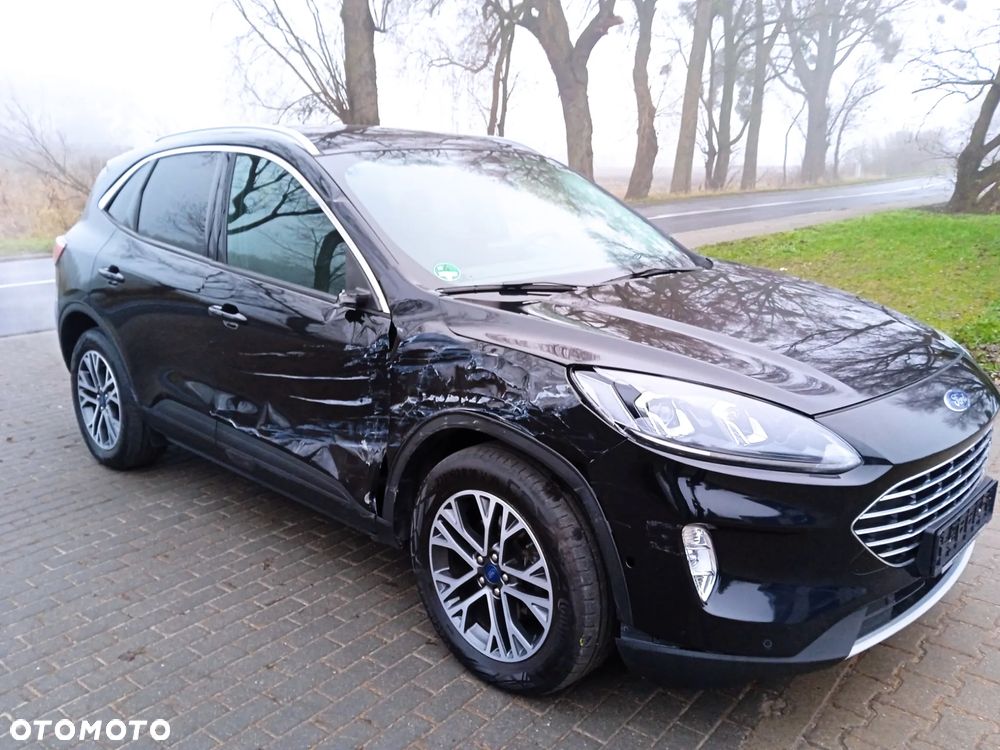 Ford Kuga 2.0 EcoBlue 4x4 TITANIUM X - 12