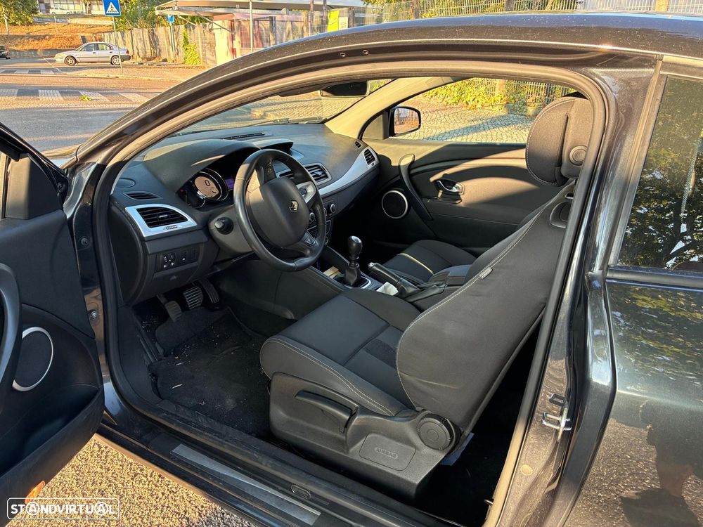Renault Mégane Coupe - 11