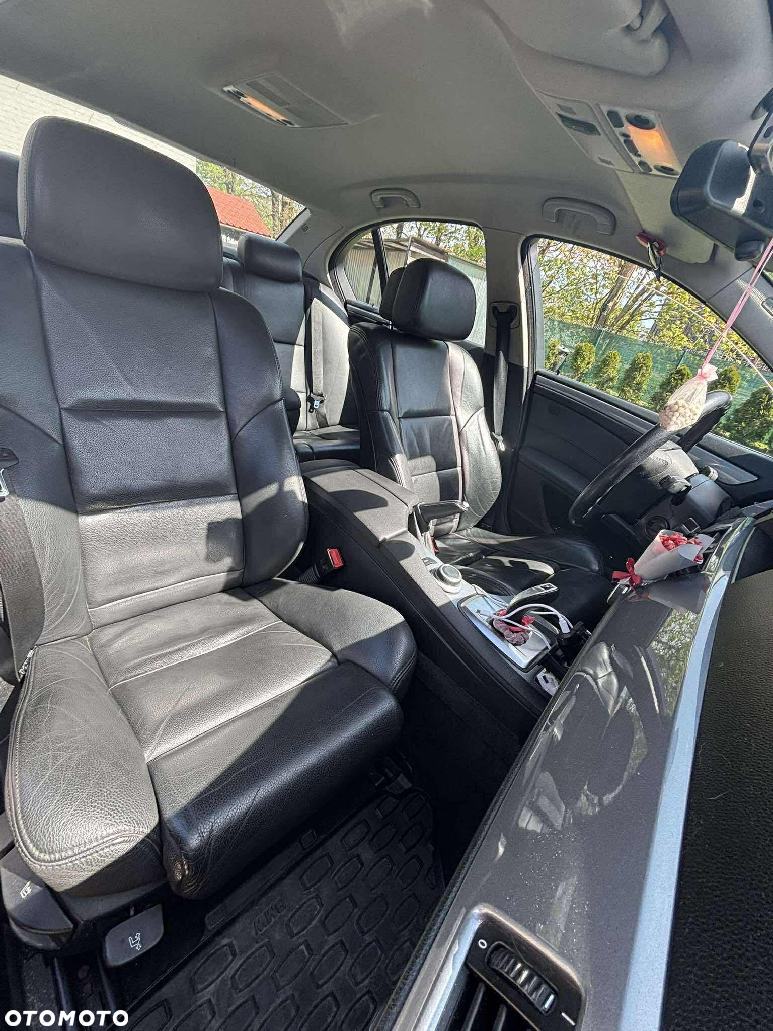 BMW Seria 5 - 13