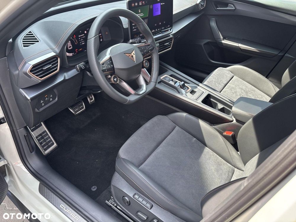 Cupra Leon 1.5 eTSI mHEV DSG - 10