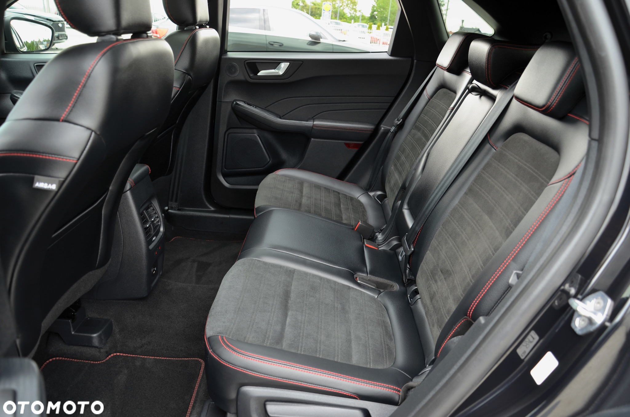 Ford Kuga 2.0 EcoBlue AWD ST-Line X - 10