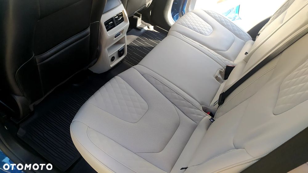 Ford Edge - 34