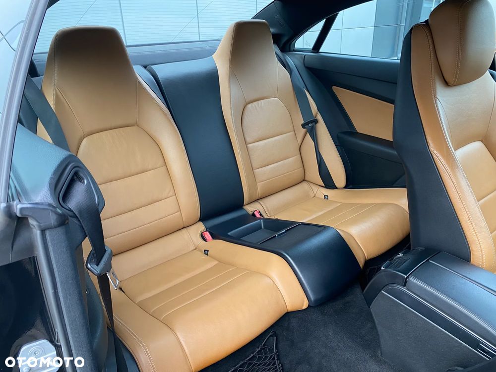 Mercedes-Benz Klasa E 350 CDI DPF BlueEFFICIENCY 7G-TRONIC Avantgarde - 27