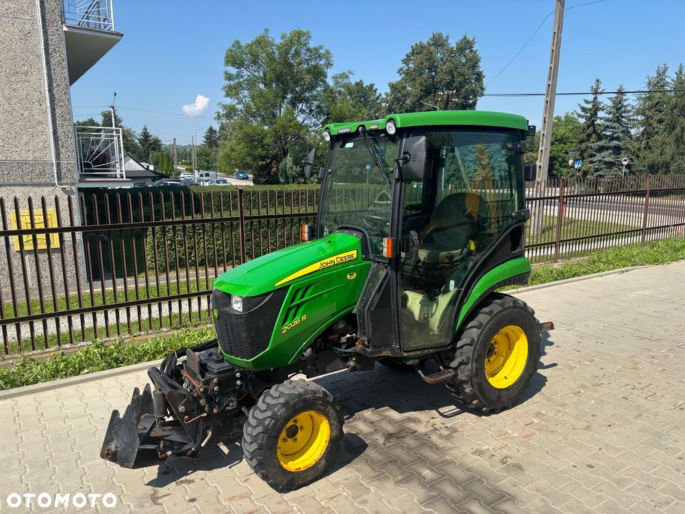 John Deere 2026r - 1