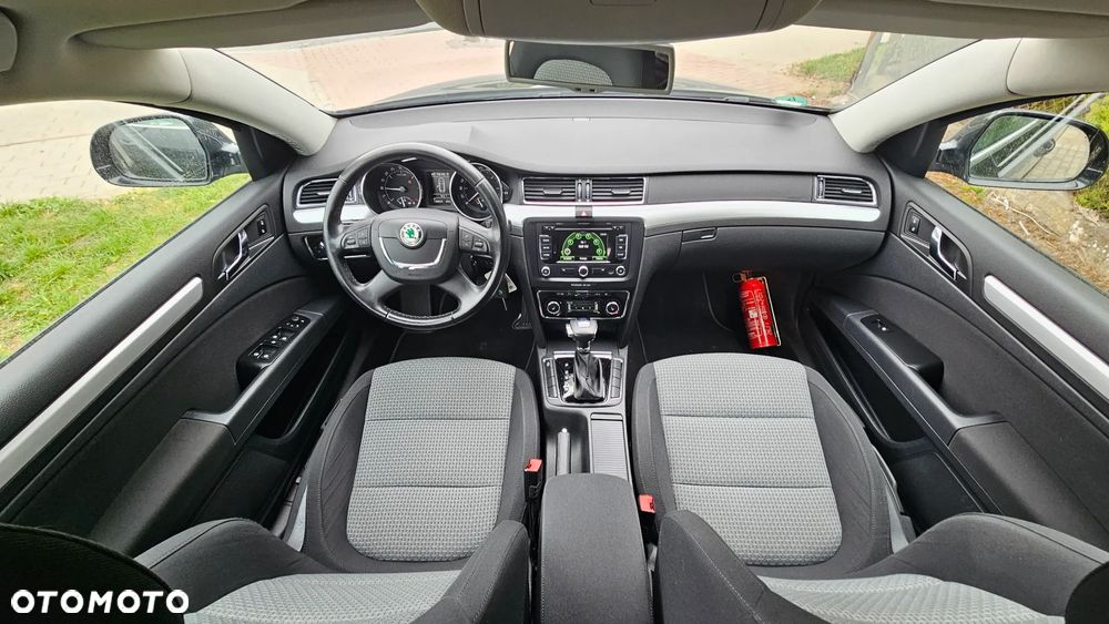 Skoda Superb - 14