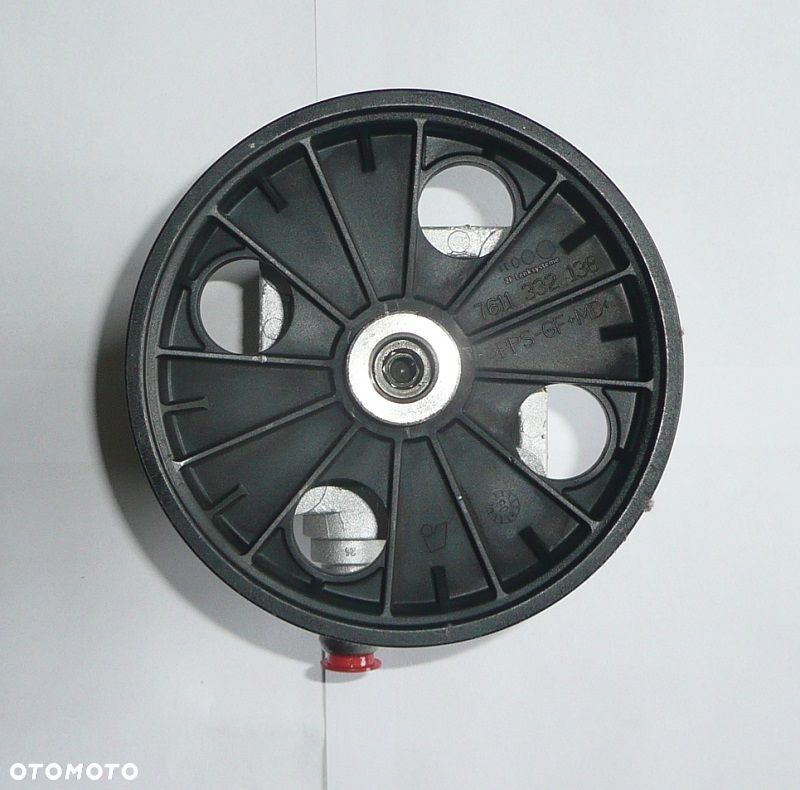 POMPA WSPOMAGANIA VOLVO XC90 2.4 D5 8251737 ZF 131 - 2