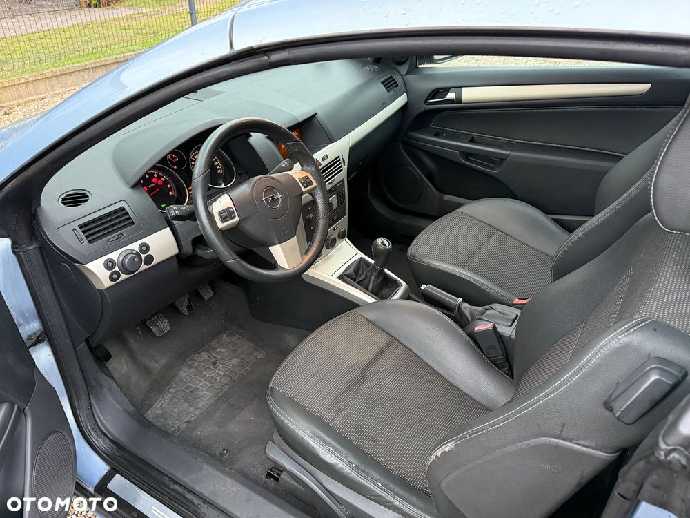 Opel Astra 1.6 Catch me now - 13
