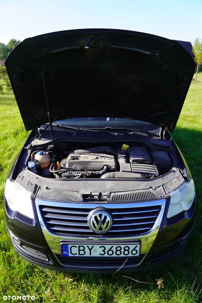 Volkswagen Passat 1.8 TSI Highline - 24