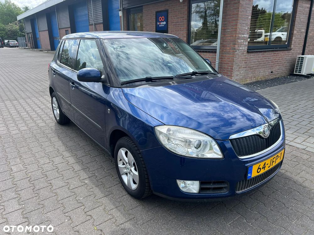 Skoda Fabia 1.4 MPI COOL EDITION - 2